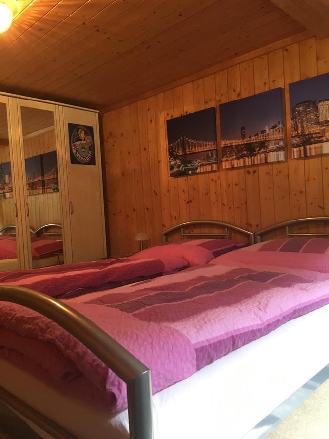 Hotel Restaurant Felsenburg à Kandergrund Extérieur photo